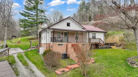 7829 Old North Fork Rd Road Pound Va 24279, Pound, VA 24279