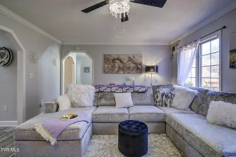 Living - 132 Saylor Road Johnson City Tn 37615, Johnson City, TN 37615 photo 4 of 6