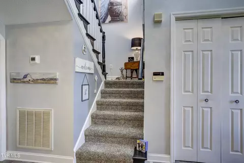 Entry Way - 132 Saylor Road Johnson City Tn 37615, Johnson City, TN 37615 photo 3 of 5