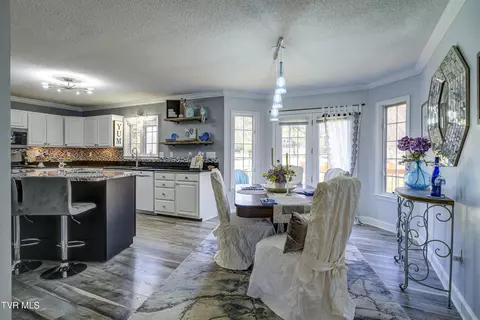 Dining - 132 Saylor Road Johnson City Tn 37615, Johnson City, TN 37615 photo 1 of 2