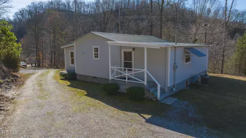 635 Jacobs Hollow Road Sneedville Tn 37869, Sneedville, TN 37869