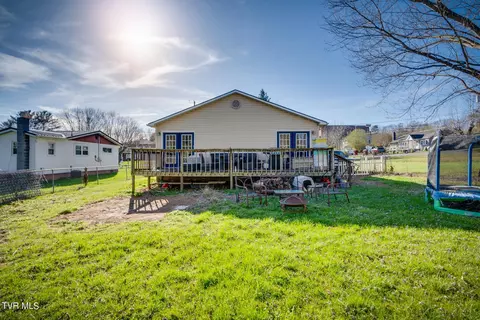 Exterior - 404 S Barton Street Johnson City Tn 37604, Johnson City, TN 37604 photo 3 of 4