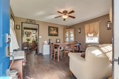 Entry Way - 404 S Barton Street Johnson City Tn 37604, Johnson City, TN 37604 photo 1 of 1