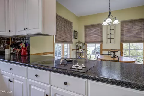 Kitchen - 210 Matson Road Jonesborough Tn 37659, Jonesborough, TN 37659 photo 5 of 6