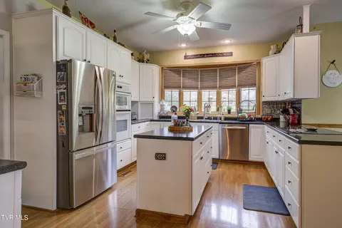 Kitchen - 210 Matson Road Jonesborough Tn 37659, Jonesborough, TN 37659 photo 1 of 6