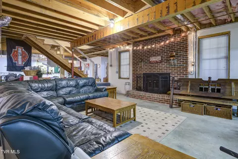 Living - 210 Matson Road Jonesborough Tn 37659, Jonesborough, TN 37659 photo 8 of 8