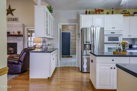Kitchen - 210 Matson Road Jonesborough Tn 37659, Jonesborough, TN 37659 photo 6 of 6