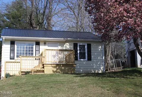 311 Magnolia Dr Bristol Va 24201, Bristol, VA 24201