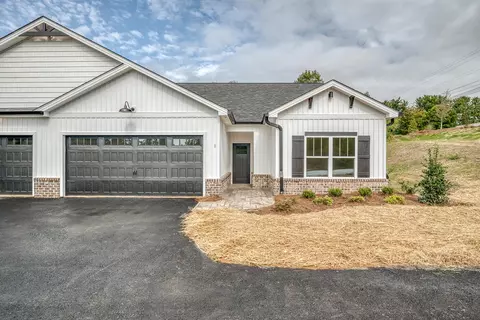 106 Klm Drive 6 Johnson City Tn 37615, Johnson City, TN 37615