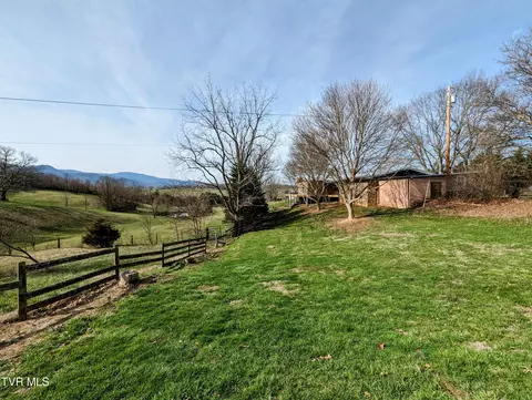 Exterior - 496 Nofattie Road Limestone Tn 37681, Limestone, TN 37681 photo 3 of 35