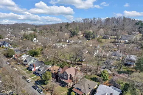 View/Area - 421 W Locust Street Johnson City Tn 37604, Johnson City, TN 37604 photo 1 of 6