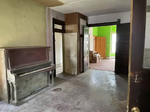 Other - 421 W Locust Street Johnson City Tn 37604, Johnson City, TN 37604 photo 3 of 12