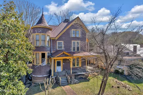 Exterior - 421 W Locust Street Johnson City Tn 37604, Johnson City, TN 37604 photo 2 of 7