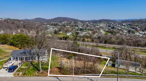 2115 Ramsey Avenue Kingsport Tn 37665, Kingsport, TN 37665