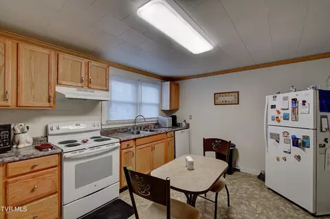 510 Highway 321 Hampton Tn 37658, Hampton, TN 37658 photo 13