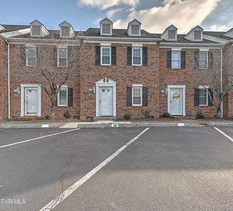 400 Sunset Drive L58 Johnson City Tn 37604, Johnson City, TN 37604