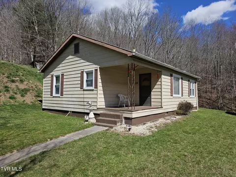 2984 Dry Creek Road Blackwater Va 24221, Blackwater, VA 24221