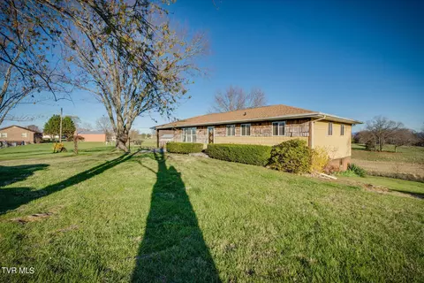 288 Butchertown Road Fall Branch Tn 37656, Fall Branch, TN 37656 photo 2