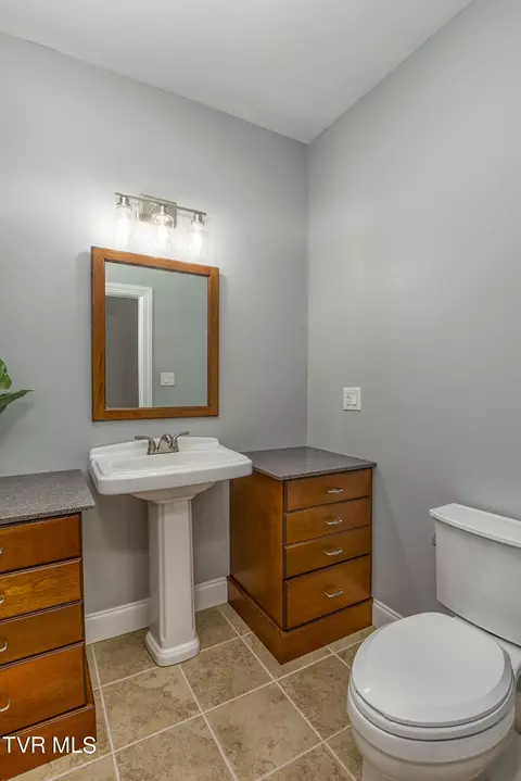 1501 Overhill Road Bristol Va 24201, Bristol, VA 24201 photo 16