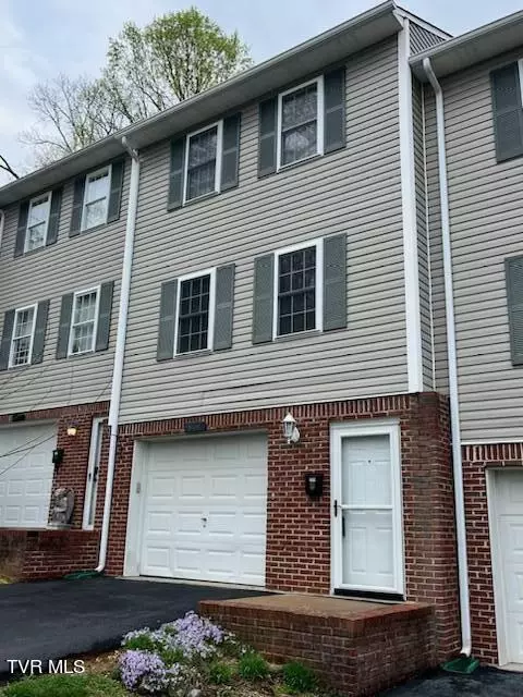 304 Spruce Street Bristol Tn 37620, Bristol, TN 37620