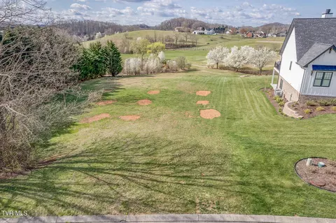 137 Golf Ridge Drive Kingsport Tn 37664, Kingsport, TN 37664