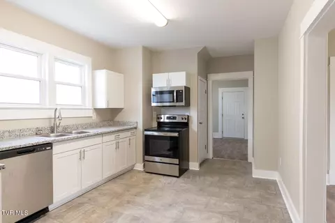 Kitchen - 414 Catawba Street Erwin Tn 37650, Erwin, TN 37650 photo 1 of 2
