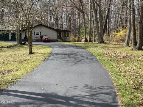 Exterior - 7113 Appletree Road Wise Va 24293, Wise, VA 24293 photo 11 of 23