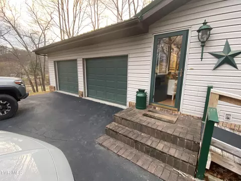 Exterior - 7113 Appletree Road Wise Va 24293, Wise, VA 24293 photo 9 of 23