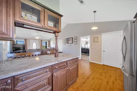 Kitchen - 155 Willow Ridge Drive Chuckey Tn 37641, Chuckey, TN 37641 photo 4 of 4