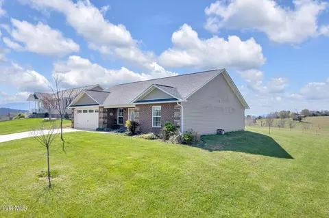 Exterior - 155 Willow Ridge Drive Chuckey Tn 37641, Chuckey, TN 37641 photo 2 of 9
