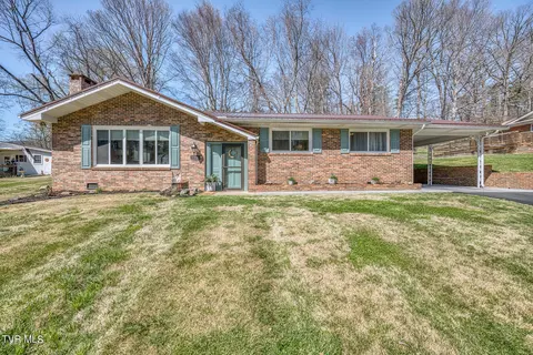 701 Grove Avenue Erwin Tn 37650, Erwin, TN 37650