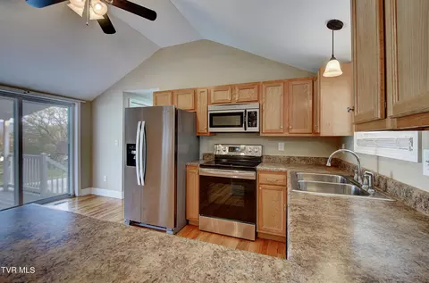 Kitchen - 132 Madison Street Erwin Tn 37650, Erwin, TN 37650 photo 3 of 3