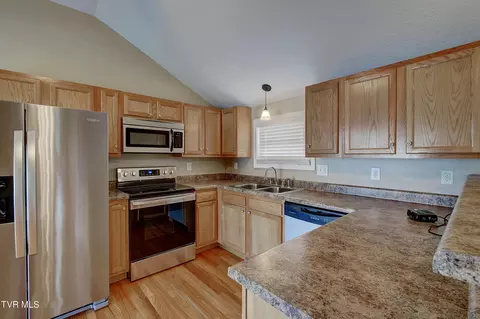 Kitchen - 132 Madison Street Erwin Tn 37650, Erwin, TN 37650 photo 1 of 3