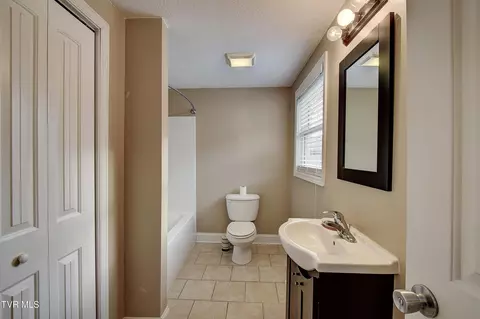 Bath - 132 Madison Street Erwin Tn 37650, Erwin, TN 37650 photo 1 of 2