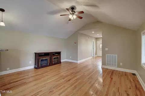 Other - 132 Madison Street Erwin Tn 37650, Erwin, TN 37650 photo 4 of 14