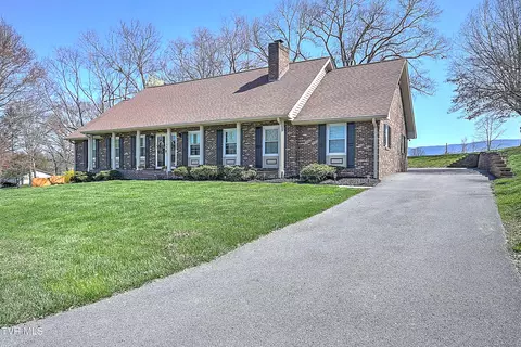 225 Beaumont Lane Bluff City Tn 37618, Bluff City, TN 37618