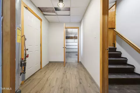Entry Way - 138 Madelyn Street Street Gray Tn 37615, Gray, TN 37615 photo 4 of 4
