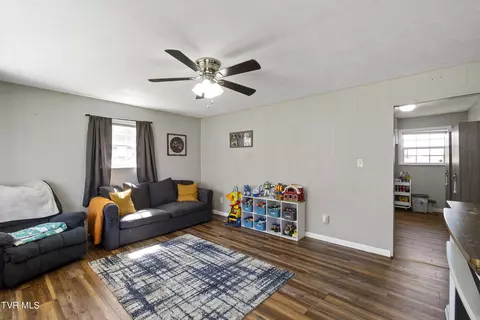 Living - 226 Schofield Drive Greeneville Tn 37745, Greeneville, TN 37745 photo 6 of 6