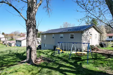 Exterior - 226 Schofield Drive Greeneville Tn 37745, Greeneville, TN 37745 photo 6 of 13