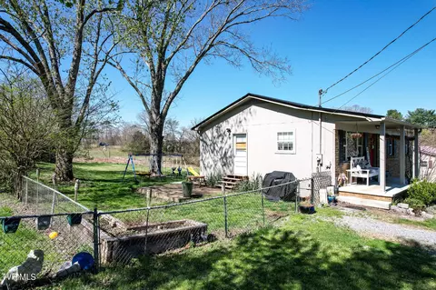 Exterior - 226 Schofield Drive Greeneville Tn 37745, Greeneville, TN 37745 photo 5 of 13