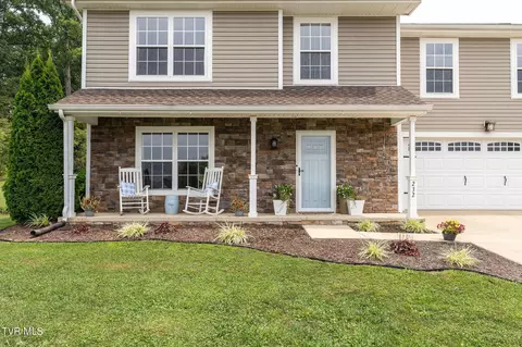 Exterior - 232 Roo Place Bristol Va 24201, Bristol, VA 24201 photo 3 of 8