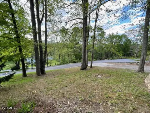 Exterior - 351 Fishery Loop Road Erwin Tn 37650, Erwin, TN 37650 photo 13 of 16