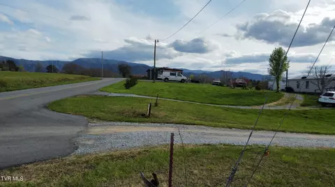 View/Area - 219 Pepper Mill Rd Chuckey Tn 37641, Chuckey, TN 37641 photo 6 of 8