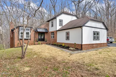 618 Golf Course Drive Elizabethton Tn 37643, Elizabethton, TN 37643