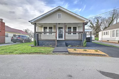 126 Lark Street Bristol Tn 37620, Bristol, TN 37620