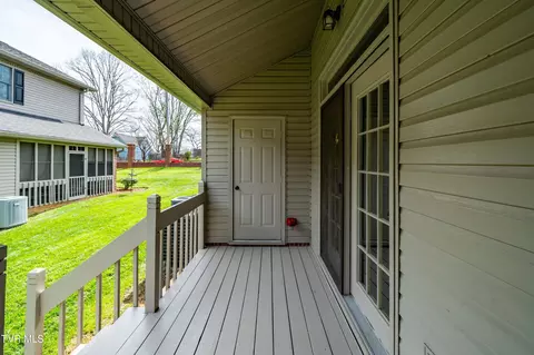 Exterior - 1103 E 8th Avenue 2 Johnson City Tn 37601, Johnson City, TN 37601 photo 9 of 11