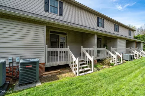 Exterior - 1103 E 8th Avenue 2 Johnson City Tn 37601, Johnson City, TN 37601 photo 6 of 11