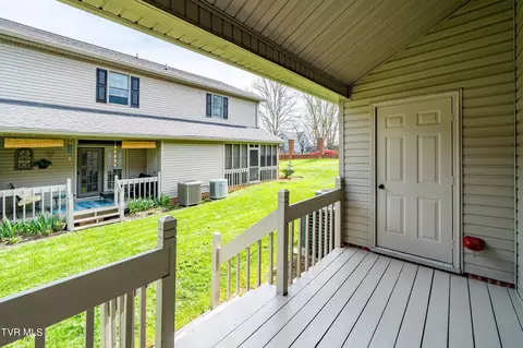 Exterior - 1103 E 8th Avenue 2 Johnson City Tn 37601, Johnson City, TN 37601 photo 10 of 11