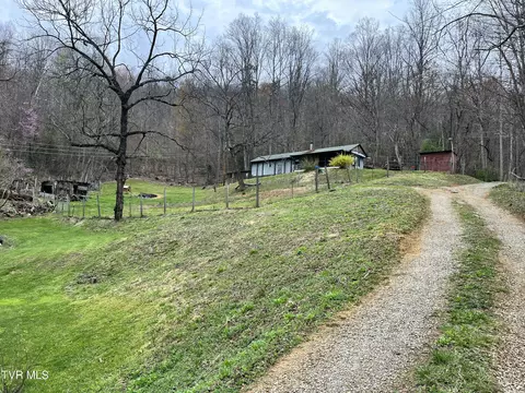 225 Jim Deal Road Elizabethton Tn 37643, Elizabethton, TN 37643