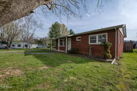 109 E 3rd Avenue Watauga Tn 37694, Watauga, TN 37694 photo 18